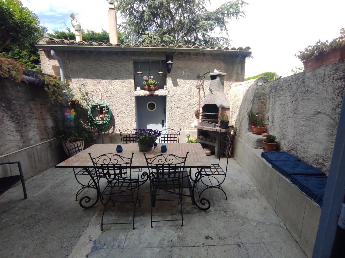 Barbacane Holiday home